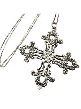 Vintage Italian Sterling Silver Large Ornate Maltese Cross 18" Chain Necklace